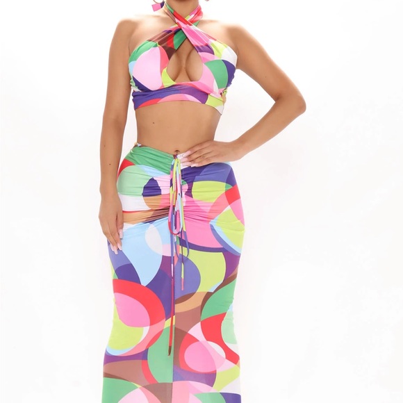 Vacation Maxi Skirt Set - Picture 1 of 2